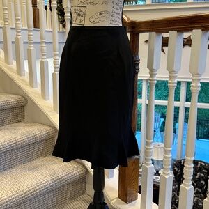 Noviello Bloom size 2 Black silk skirt